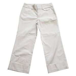 Old Navy Just Below Waist Stretch Cream Capri Pants - Size 4